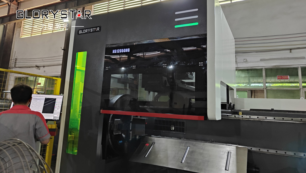 NS12050超長版520卡盤重型激光切管機爆款來襲！助力“新基建” 未來可期！