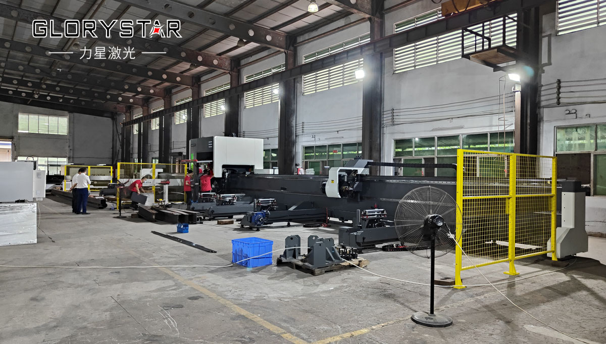 NS12050超長版520卡盤重型激光切管機爆款來襲！助力“新基建” 未來可期！