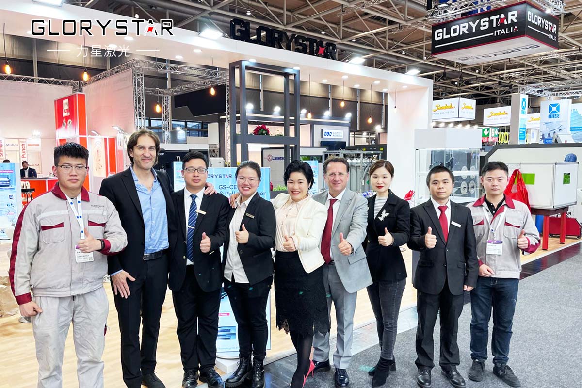 品質優良,性能卓越,力星激光德國展會獲得300多家客戶意向合作書 品質優良,性能卓越,力星激光德國展會獲得300多家客戶意向合作書