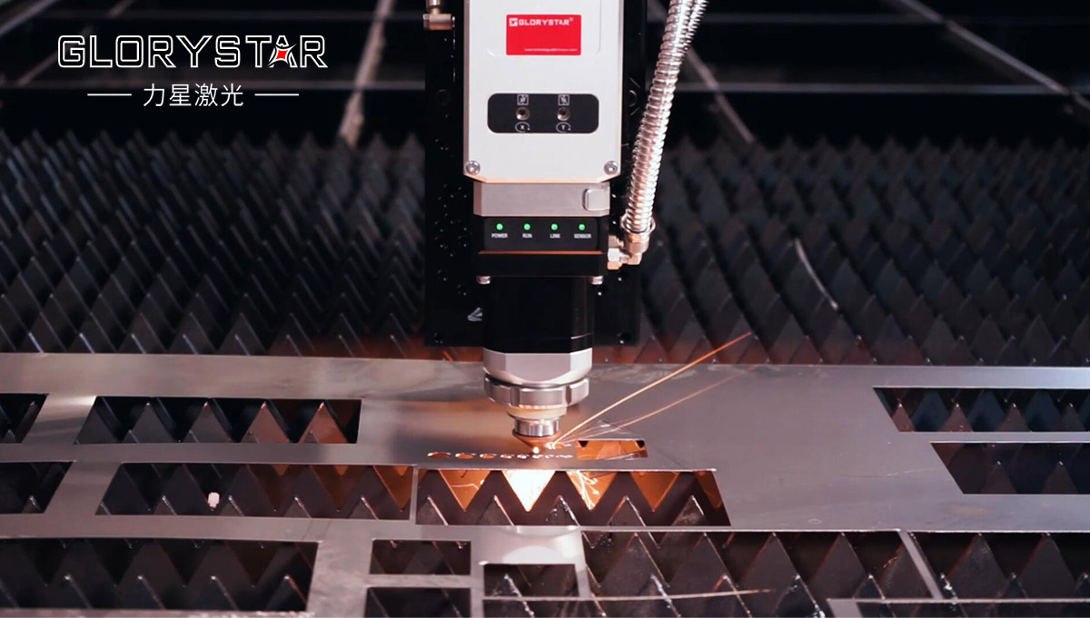 力星激光|精英戶外拓展:鳳凰涅槃,浴火重生 力星激光|精英戶外拓展:鳳凰涅槃,浴火重生