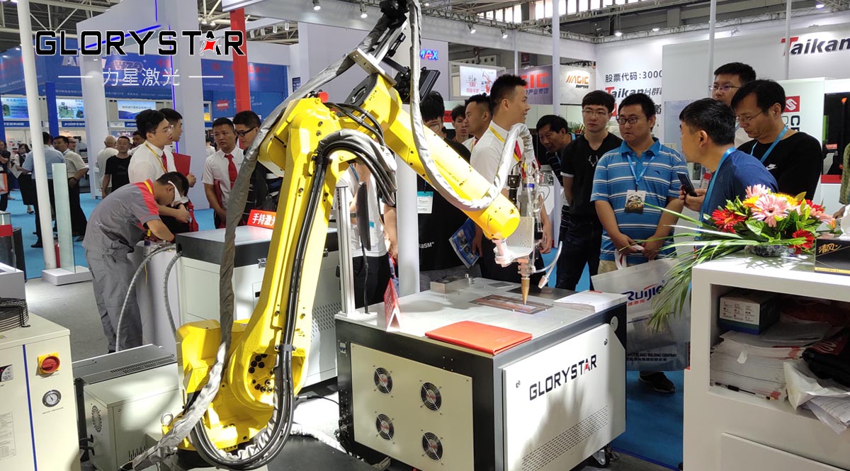 智能制造丨力星激光亮相JM2019第22屆青島國(guó)際機(jī)床展覽會(huì) 智能制造丨力星激光亮相JM2019第22屆青島國(guó)際機(jī)床展覽會(huì)