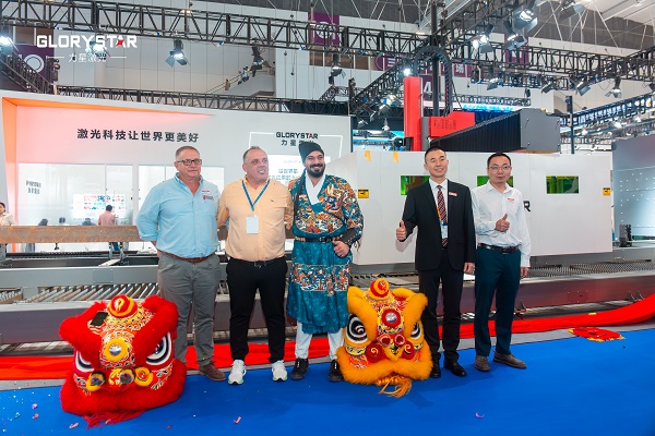 NS-12020H 型鋼激光二次加工自動化線首發成功,火爆熱銷! NS-12020H 型鋼激光二次加工自動化線首發成功,火爆熱銷!