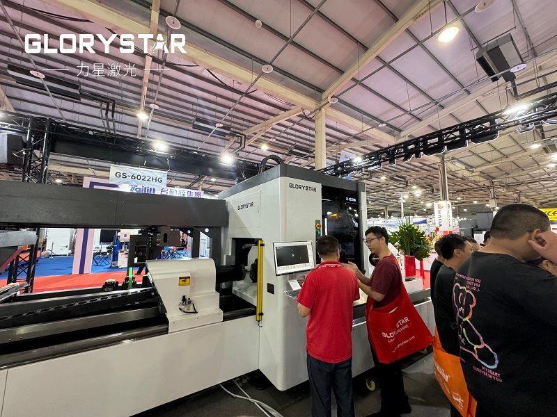 力星激光全國(guó)巡展〔臺(tái)灣站〕如火如荼！40000瓦超高功率獨(dú)領(lǐng)風(fēng)騷！